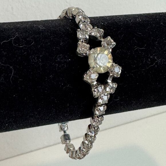 VTG Rhinestone Tennis Bracelet - Picture 1 of 4